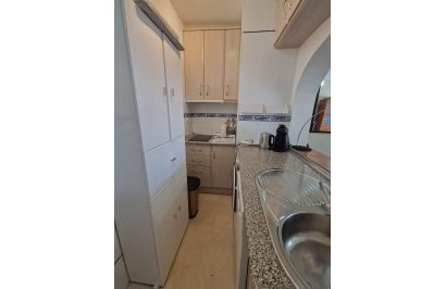 Resale - Study - Torrevieja - Paseo maritimo