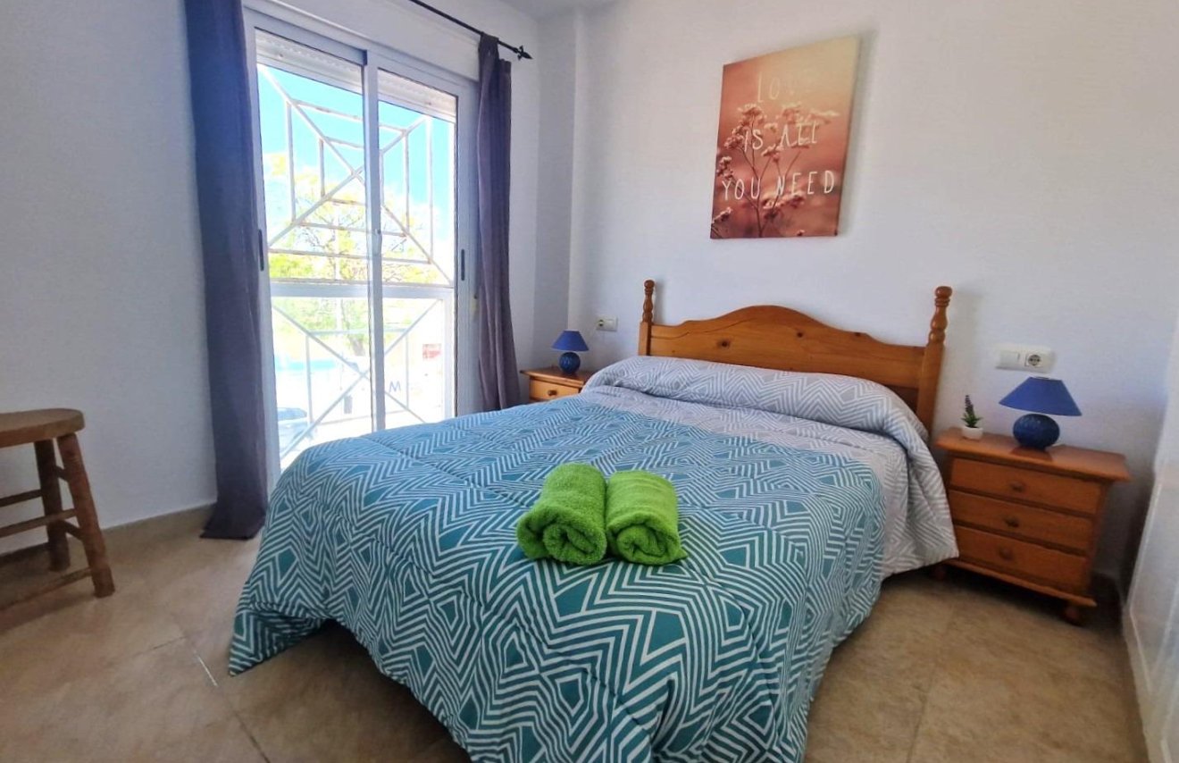 Resale - Bungalow Planta Alta - Torrevieja - Aguas nuevas 1