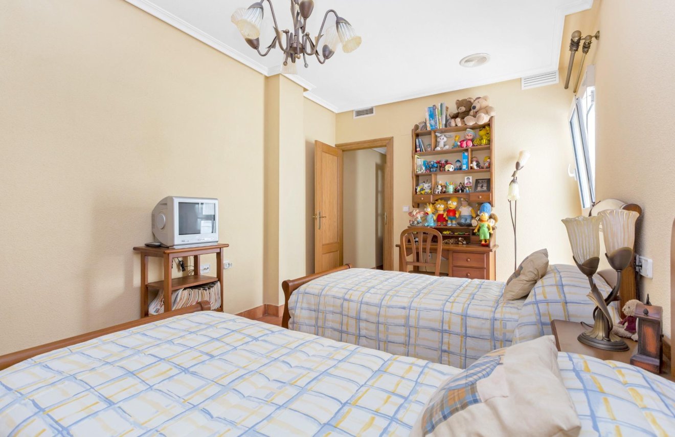 Reventa - Duplex - Torrevieja - Centro