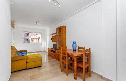 Resale - Apartamento - Torrevieja - La Mata pueblo