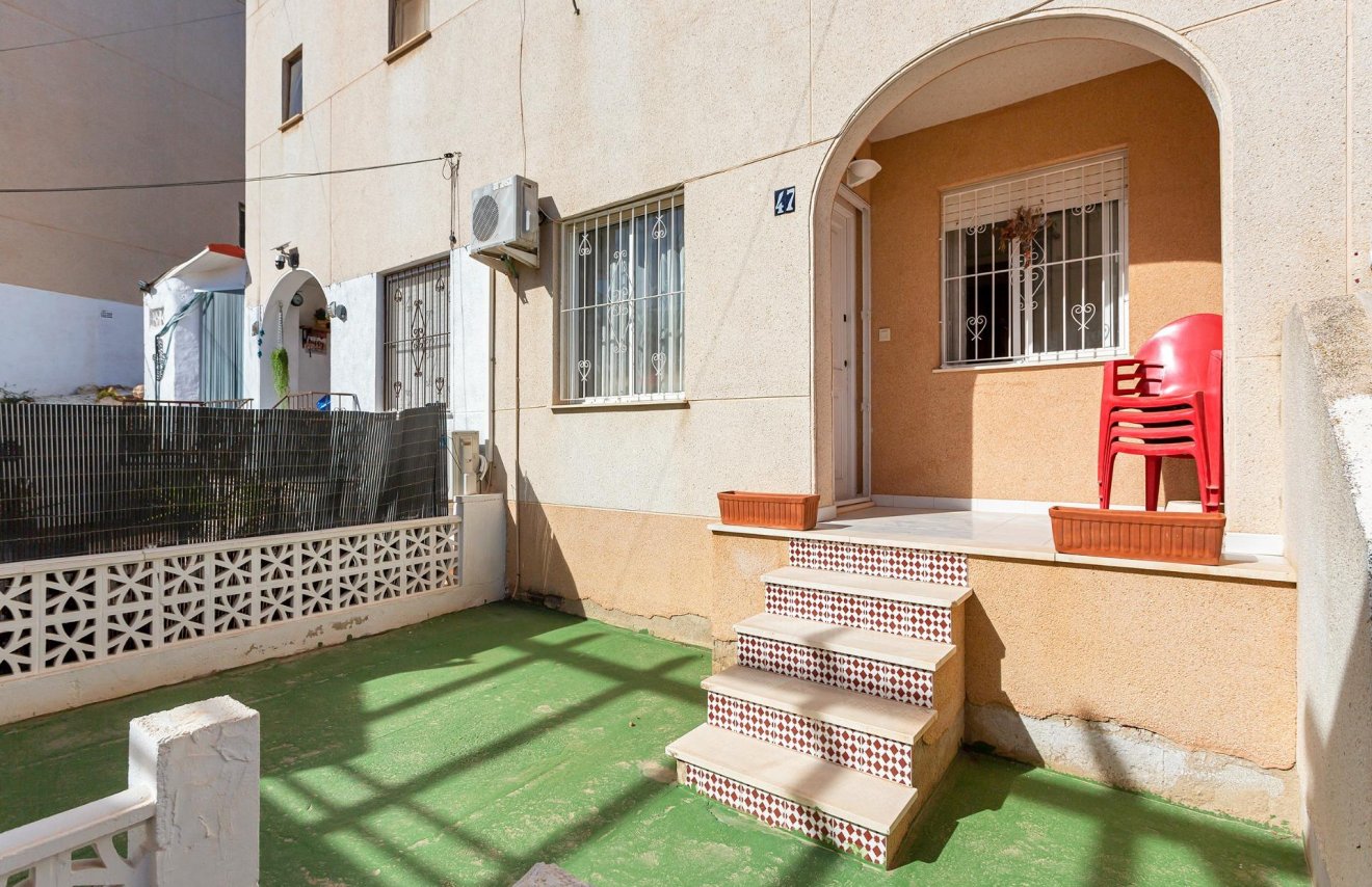 Resale - Apartamento - Torrevieja - Lago jardin