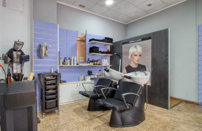 Reventa - Local comercial - Torrevieja - La Mata