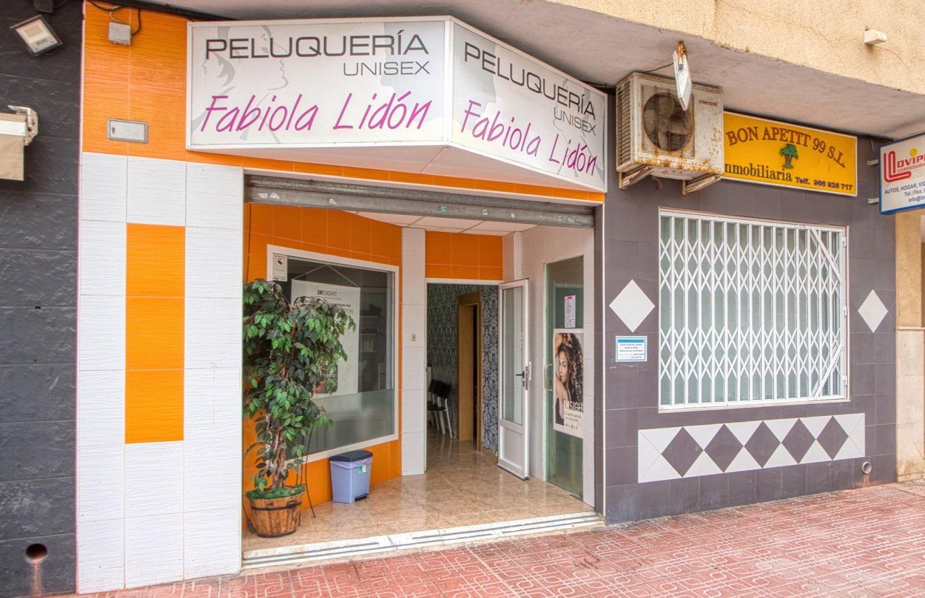 Resale - Local comercial - Torrevieja - La Mata