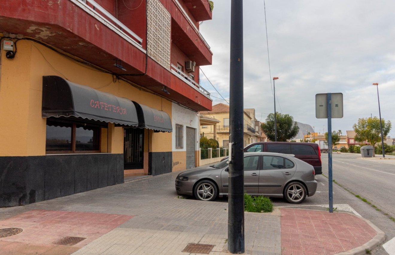 Resale - Local comercial - Orihuela - San Bartolomé