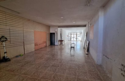 Resale - Local comercial - Orihuela - Zona Centro