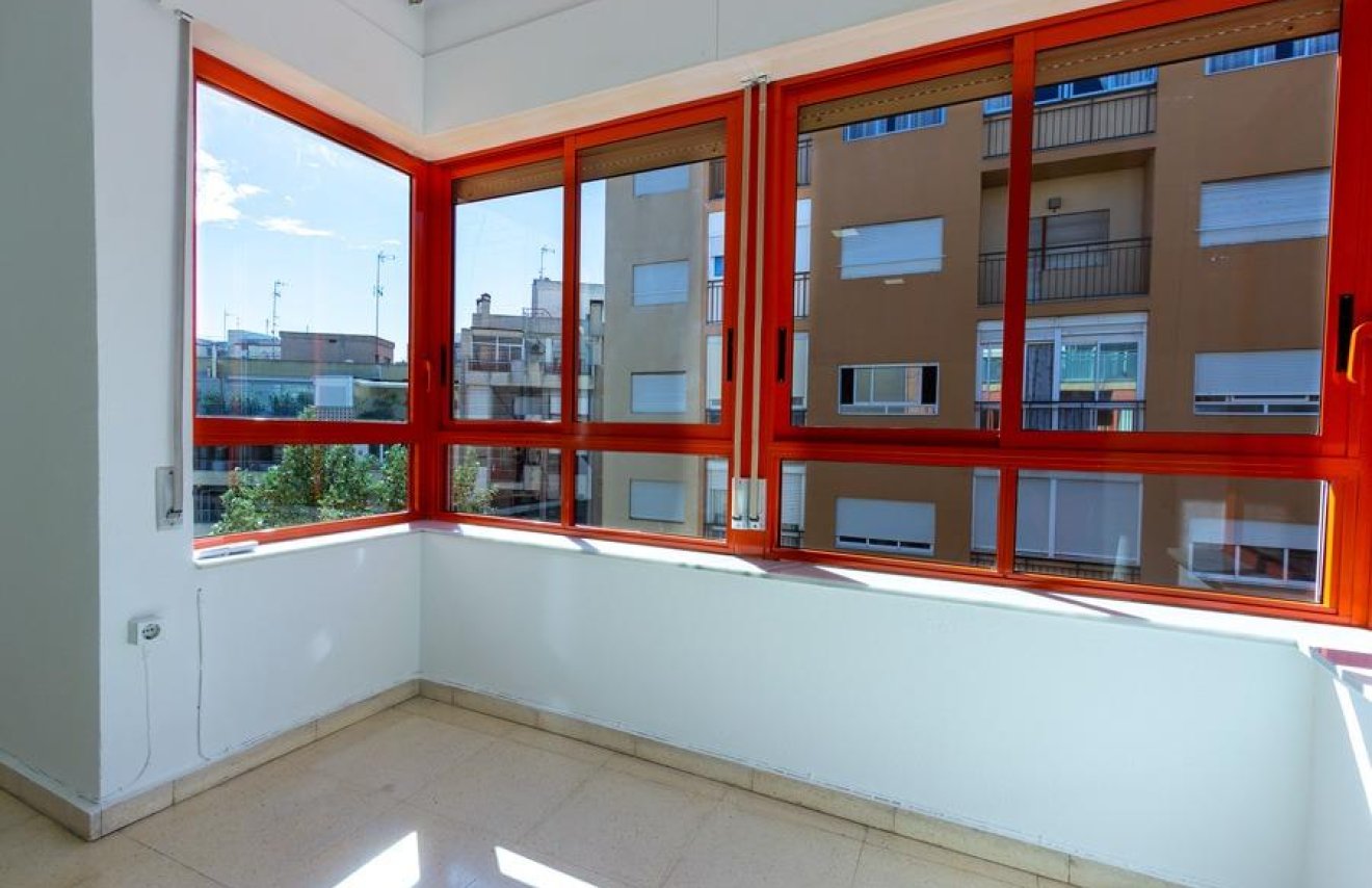 Resale - Piso - Orihuela - Zona Centro