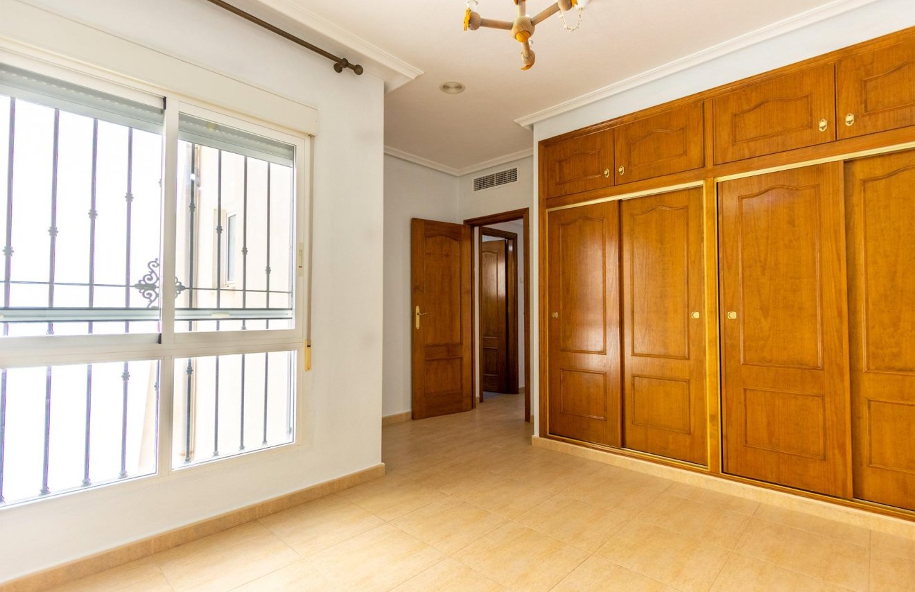 Resale - Duplex - Benferri - CENTRO