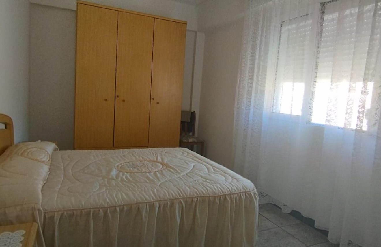 Revente - Apartamento - Torrevieja - Centro