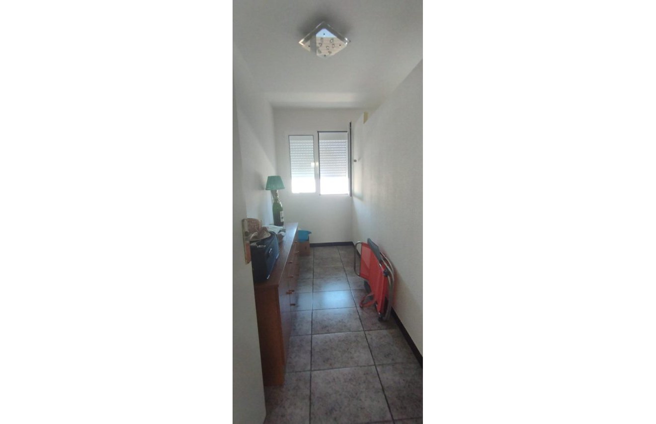 Resale - Apartamento - Torrevieja - Centro