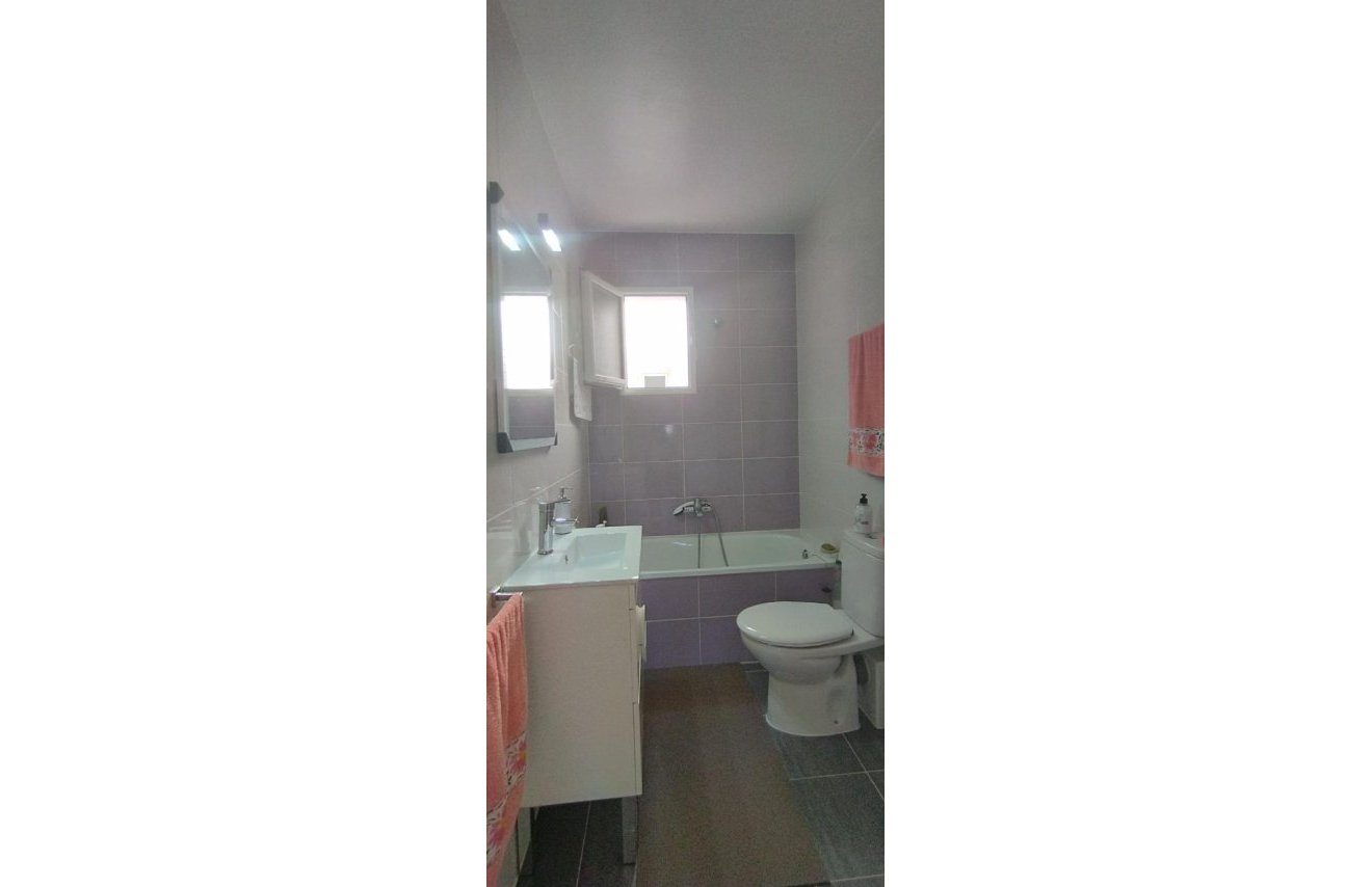 Resale - Apartamento - Torrevieja - Centro