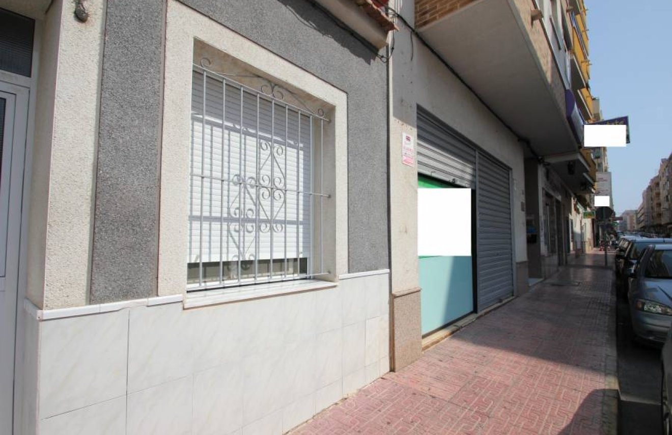 Revente - Local comercial - Torrevieja - Centro