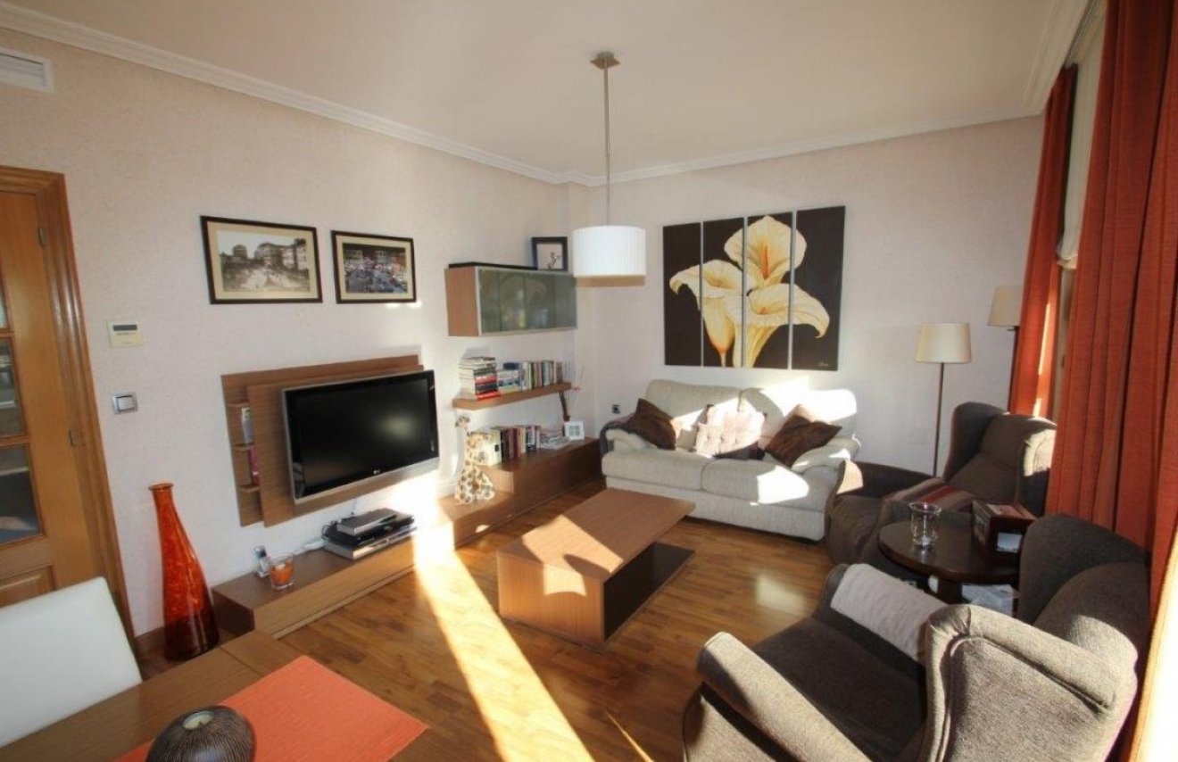 Resale - Penthouse - Torrevieja - Centro