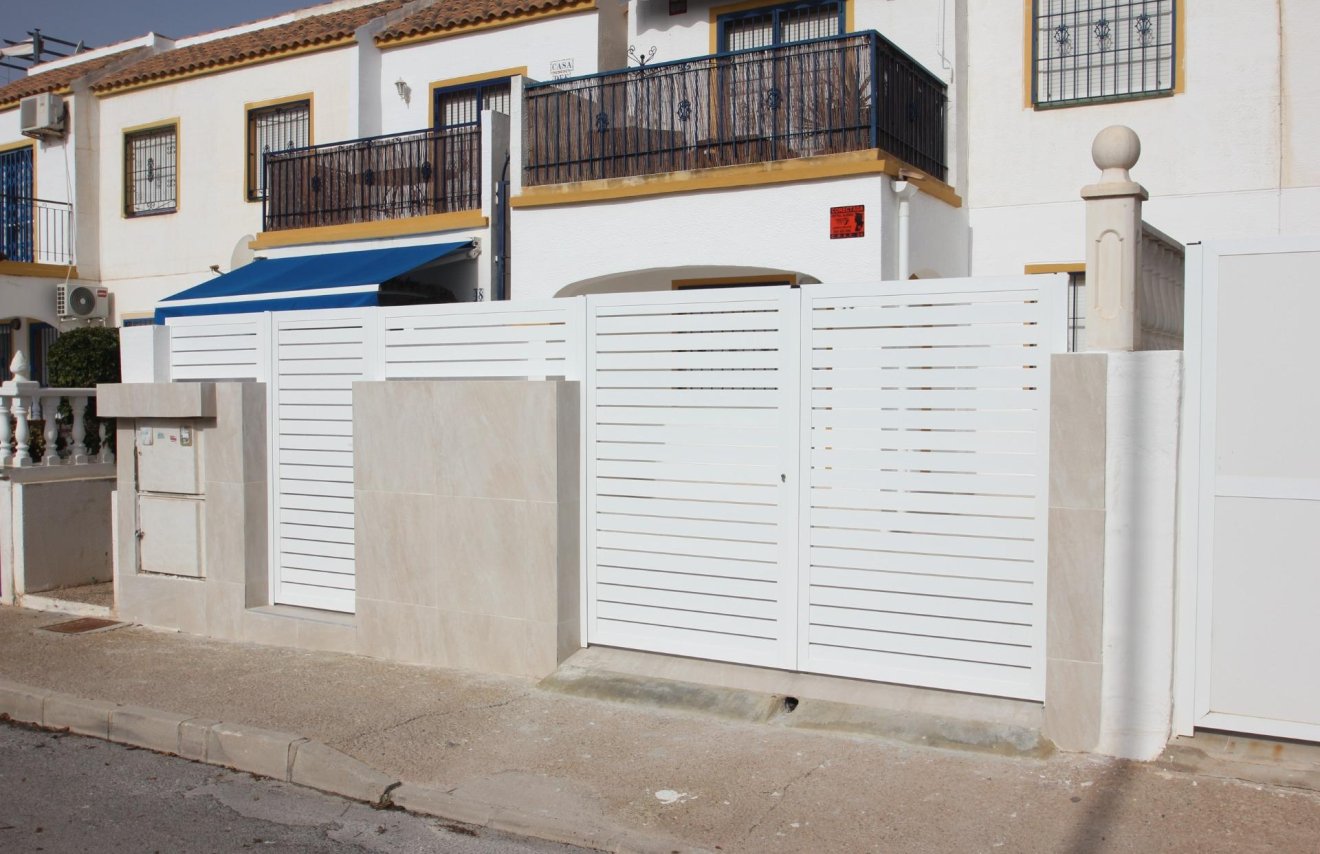 Reventa - Bungalow Planta Baja - Torrevieja - Carrefour