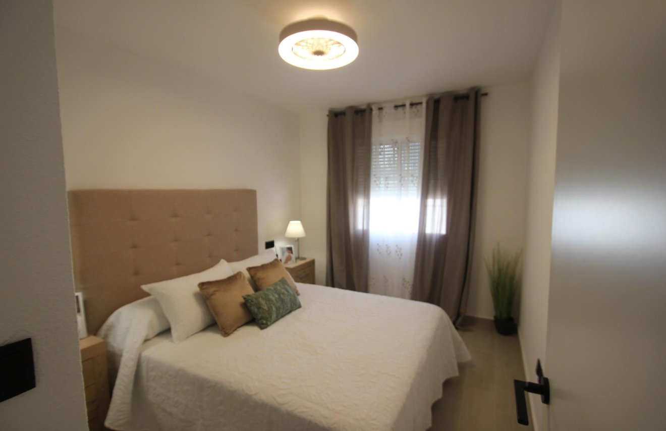 Revente - Bungalow Planta Baja - Torrevieja - Carrefour