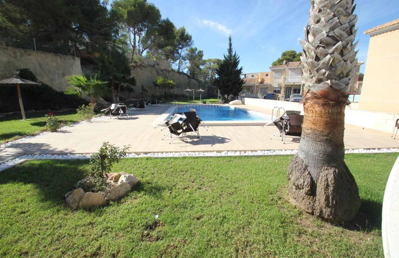 Reventa - Bungalow Planta Baja - Torrevieja - Lago jardin