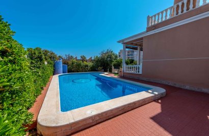 Resale - Villa de Lujo - Torrevieja - Torre la mata