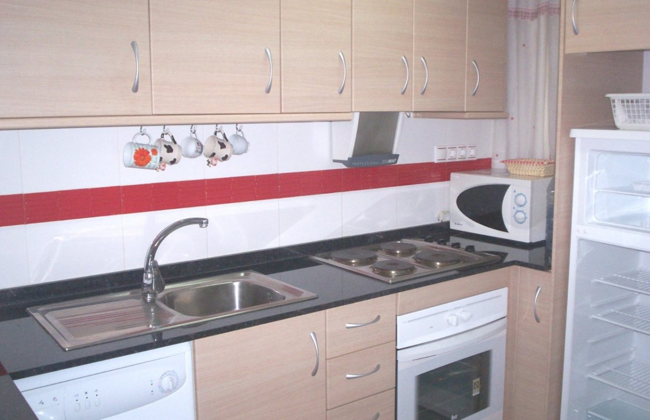 Resale - Apartamento - Torrevieja - Centro