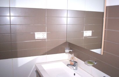 Resale - Apartamento - Torrevieja - Centro