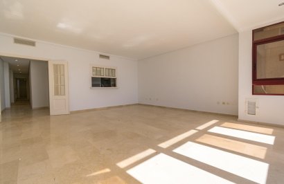 Revente - Apartamento - Torrevieja - Paseo maritimo