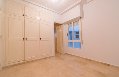 Reventa - Apartamento - Torrevieja - Paseo maritimo