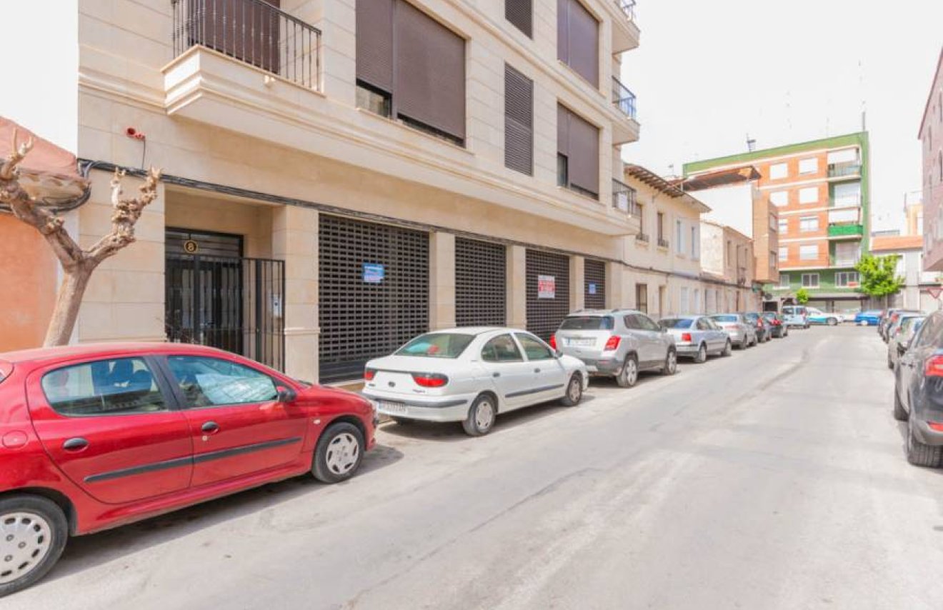 Resale - Local comercial - Almoradí - Almoradí Centro