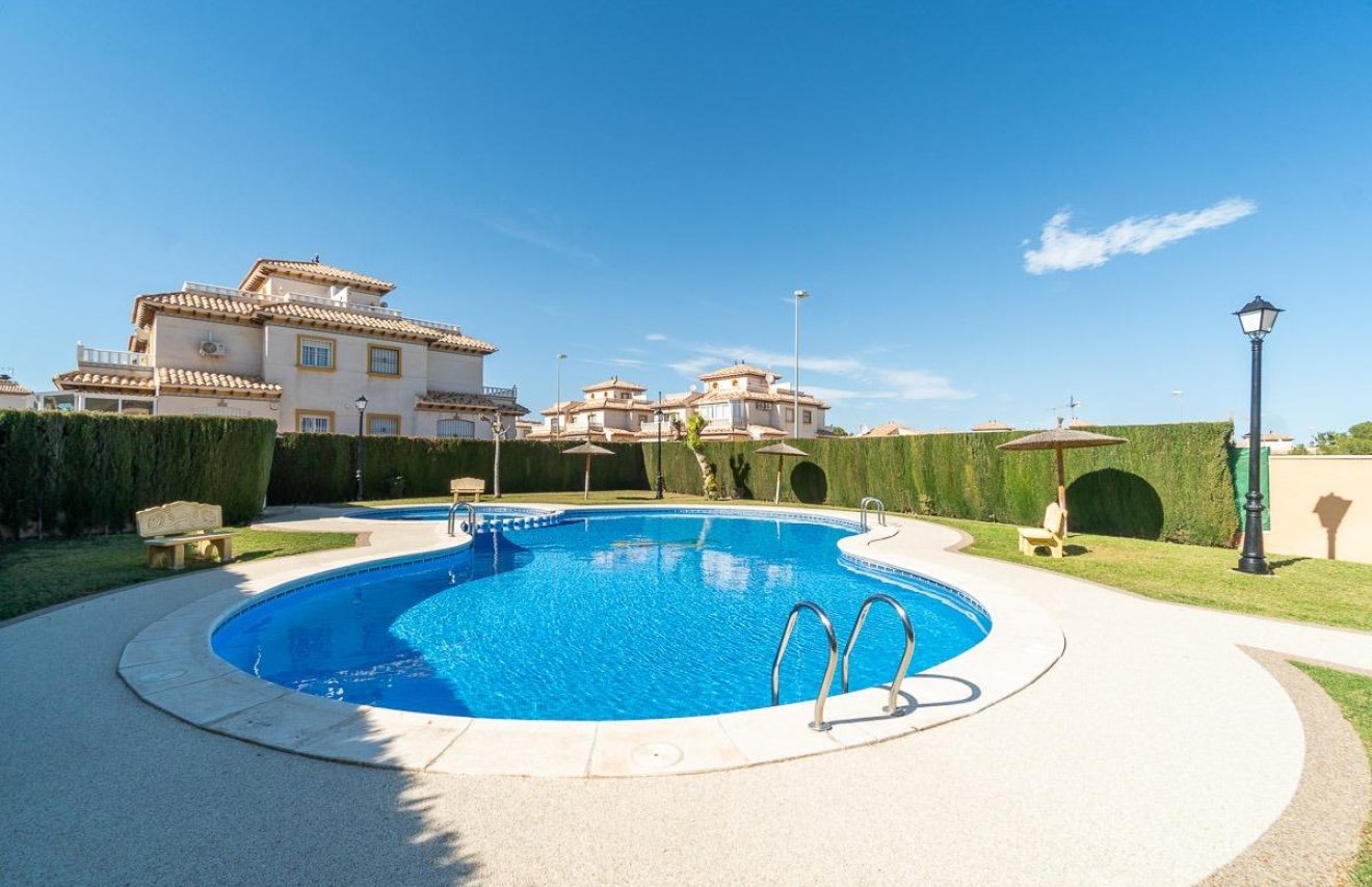 Revente - Apartamento - Orihuela Costa - Montezenia