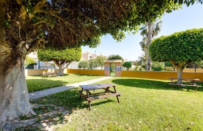 Resale - Townhouse - Torrevieja - Carrefour