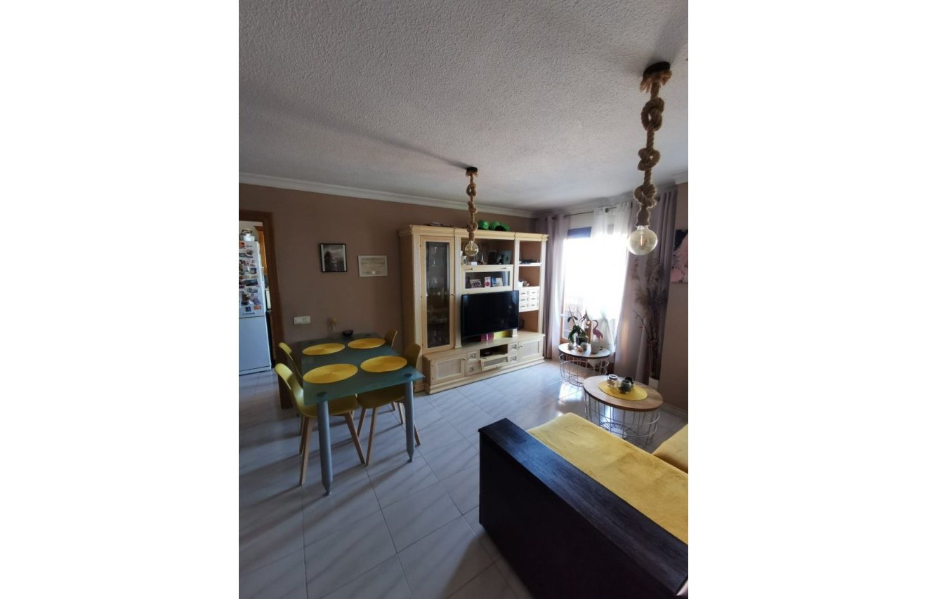 Resale - Apartamento - Torrevieja - Torre del moro