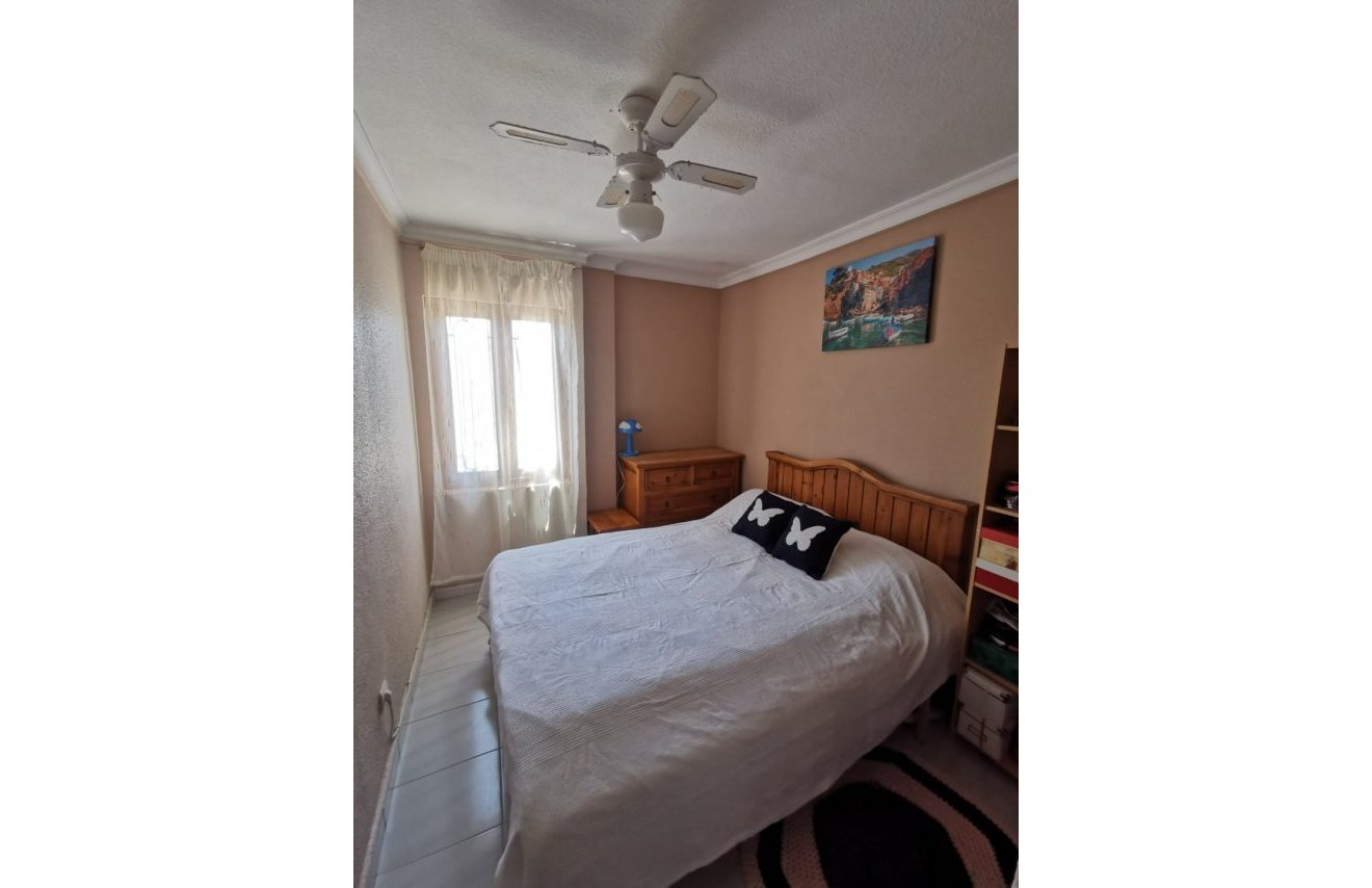 Resale - Apartamento - Torrevieja - Torre del moro