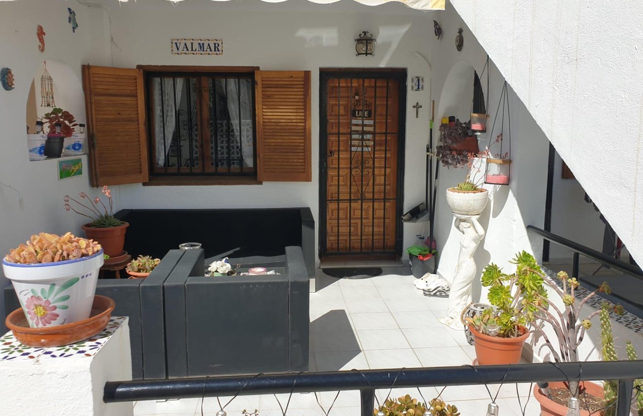 Resale - Bungalow Planta Baja - Torrevieja - Rosaleda-los frutales