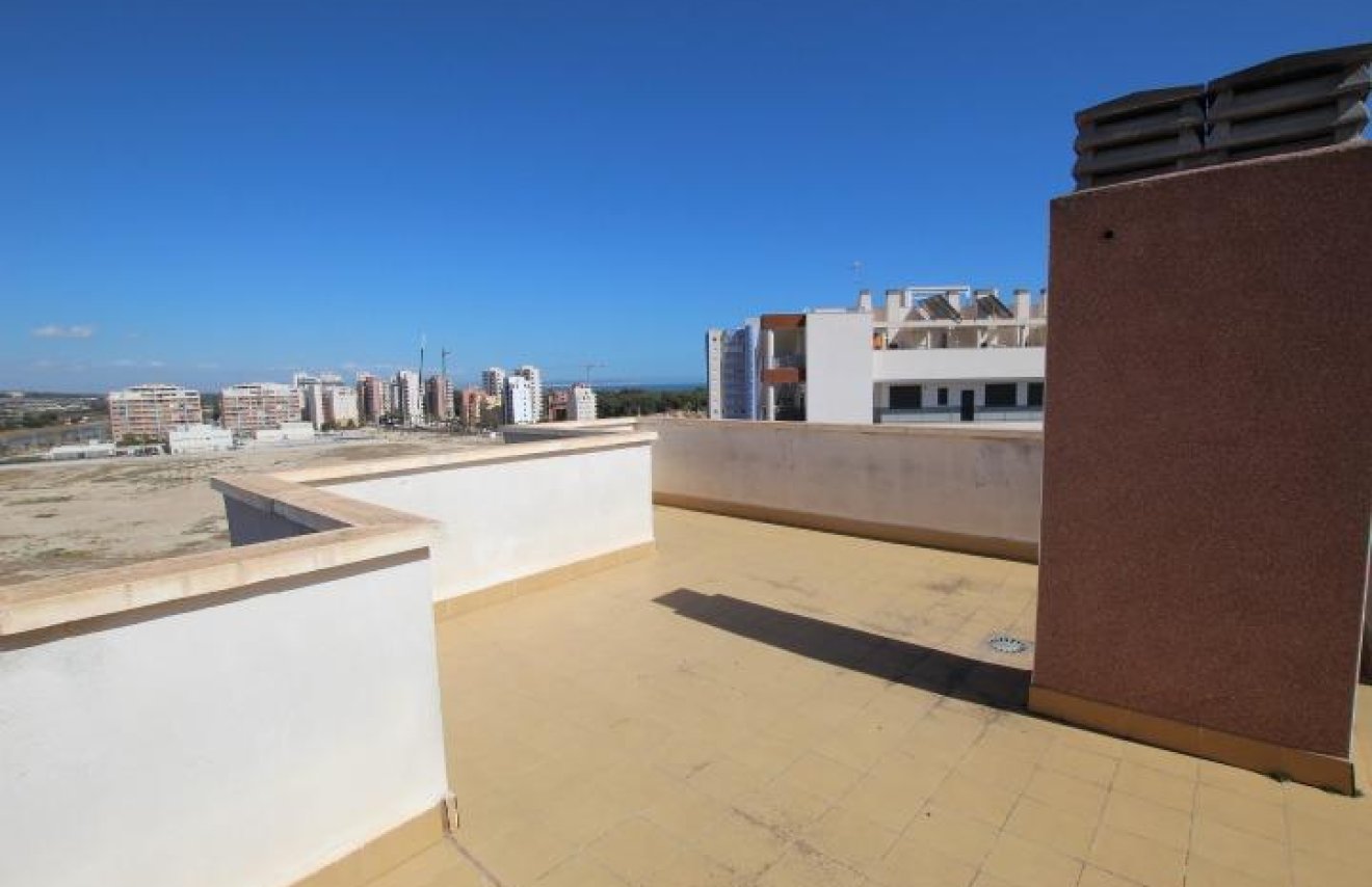 Resale - Apartamento - Guardamar del Segura - puerto deportivo