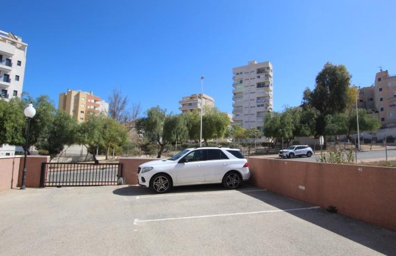 Revente - Apartamento - Guardamar del Segura - puerto deportivo