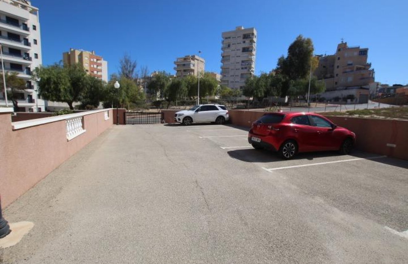 Revente - Apartamento - Guardamar del Segura - puerto deportivo