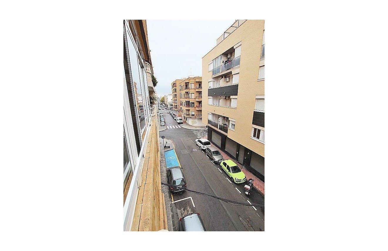 Resale - Apartamento - Torrevieja - Centro