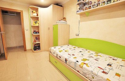 Resale - Apartamento - Torrevieja - Centro