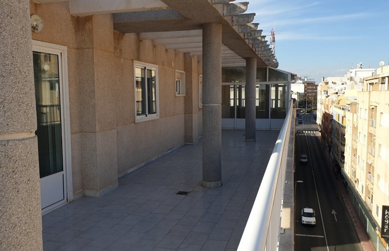 Reventa - Ático - Torrevieja - Centro