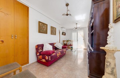 Resale - Apartamento - Torrevieja - Playa de los Locos