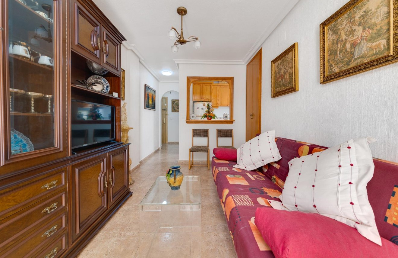 Resale - Apartamento - Torrevieja - Playa de los Locos