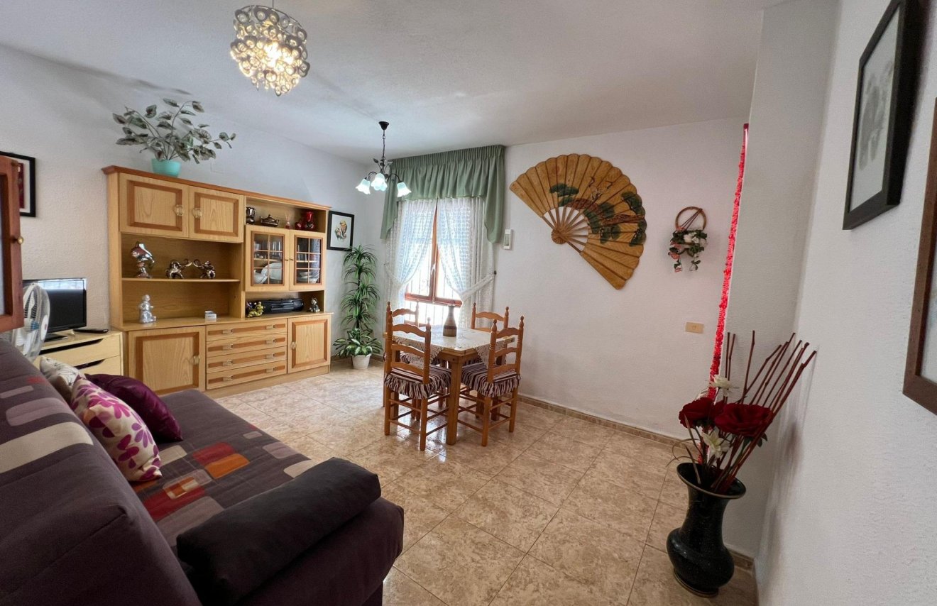 Resale - Townhouse - Torrevieja - Calas blanca