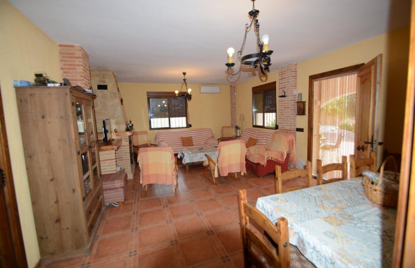 Resale - Chalet - Fortuna - Los periquitos