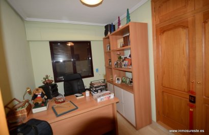 Resale - Piso - Orihuela - Zona Centro