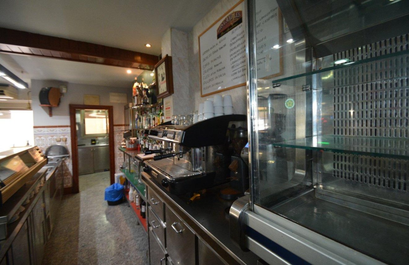 Resale - Local comercial - Bigastro - CENTRO