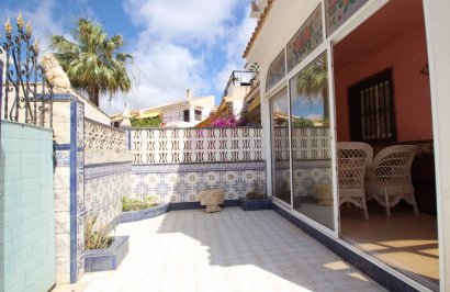 Resale - Townhouse - Torrevieja - Aguas nuevas 1