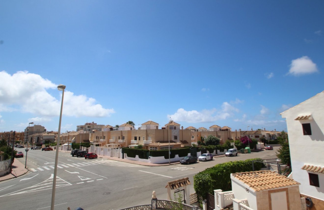 Resale - Townhouse - Torrevieja - Aguas nuevas 1