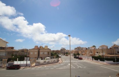 Resale - Townhouse - Torrevieja - Aguas nuevas 1