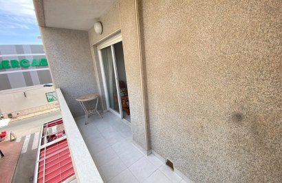 Resale - Apartamento - Torrevieja - Centro