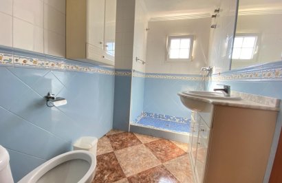 Resale - Apartamento - Torrevieja - Centro