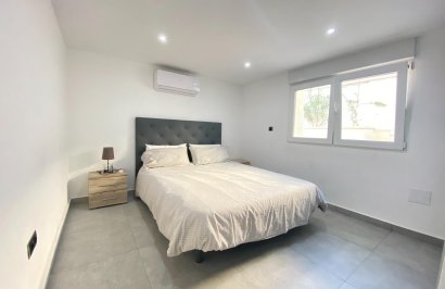 Resale - Villa de Lujo - Torrevieja - Aldea del mar