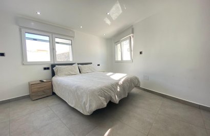 Reventa - Villa de Lujo - Torrevieja - Aldea del mar