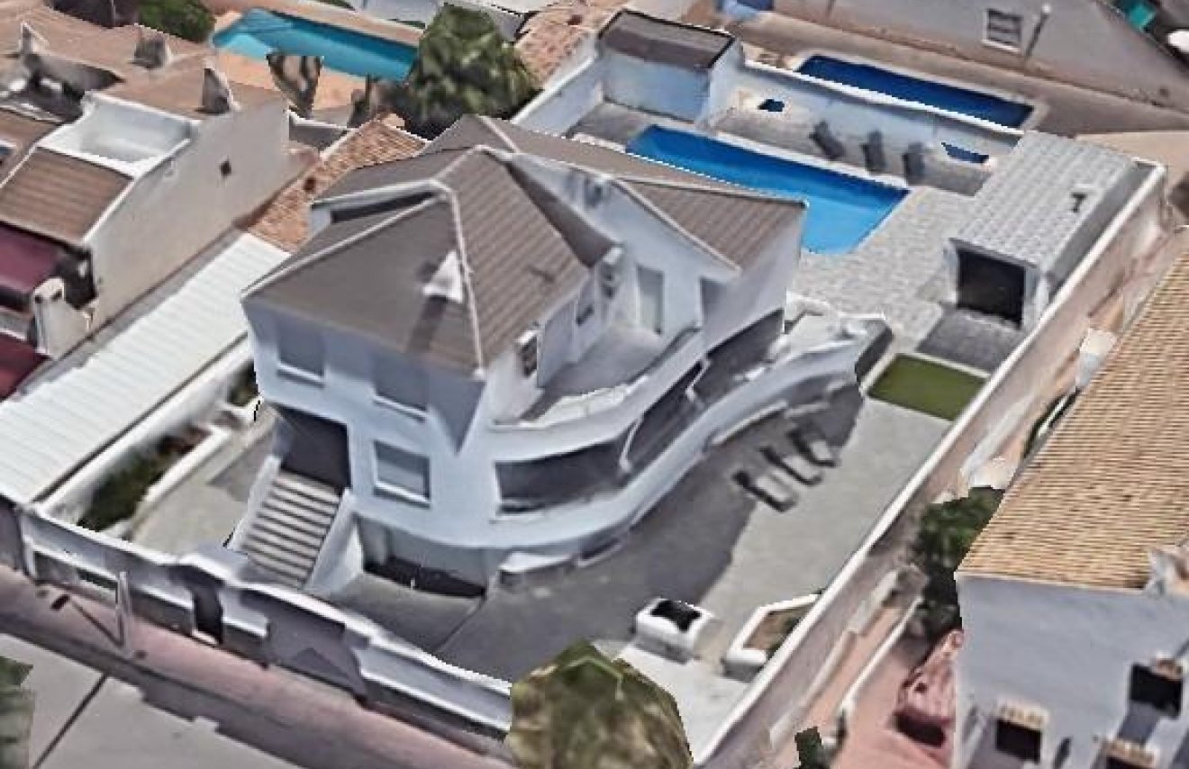 Resale - Villa de Lujo - Torrevieja - Aldea del mar